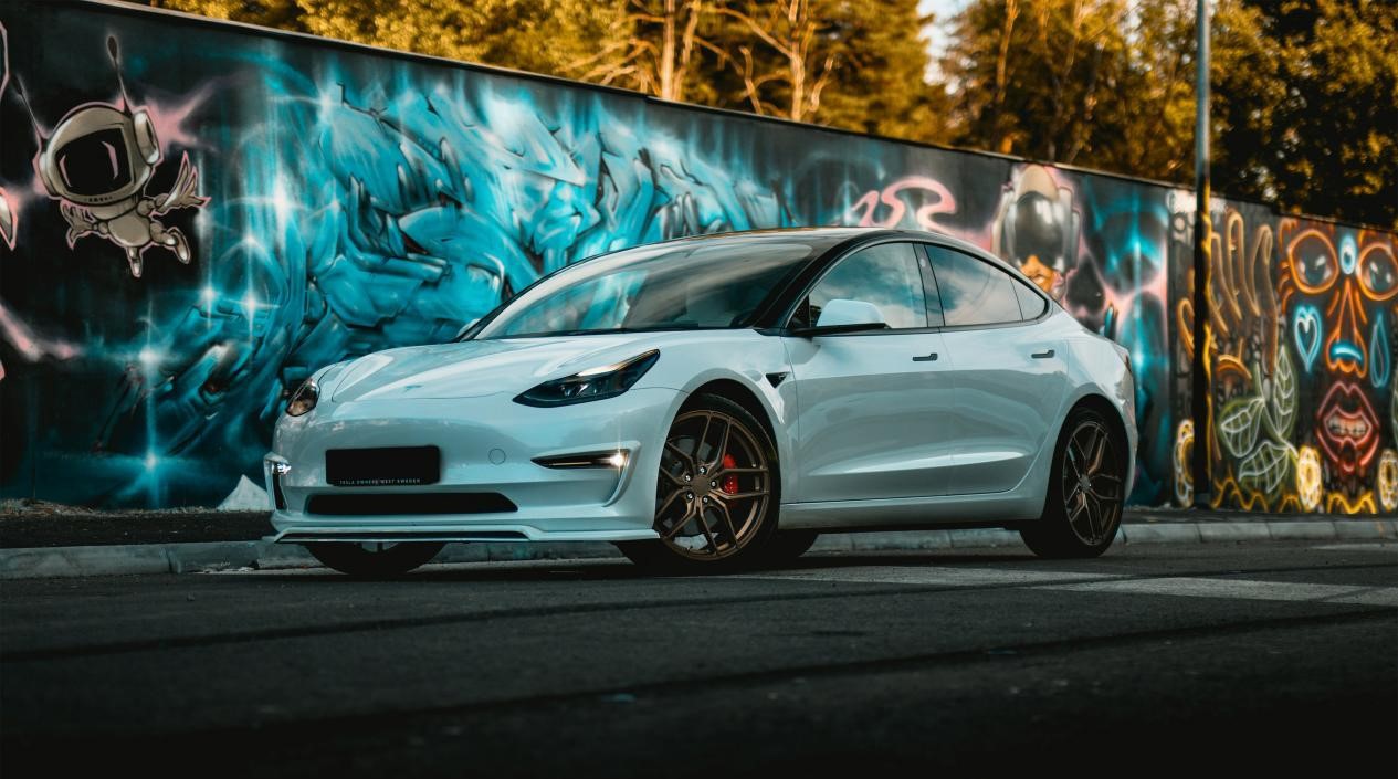 How Much Does Paint Protection Film (PPF) Cost for a Tesla? Is It Worth It? How Much Does Paint Protection Film (PPF) Cost for a Tesla? Is It Worth It?